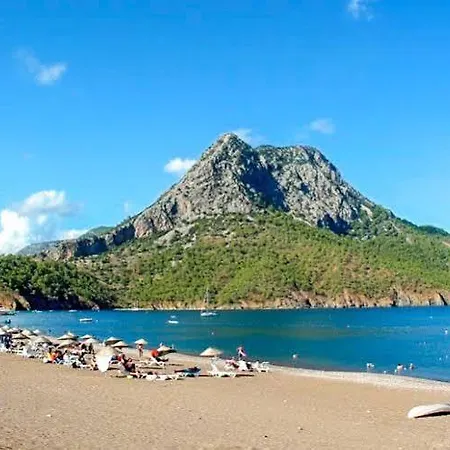Beach Club 3*