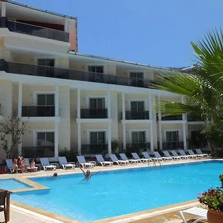 Beach Club Отель