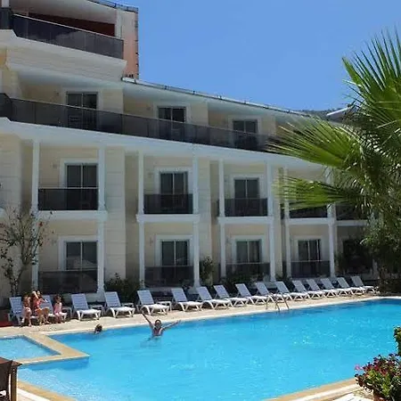 Отель Beach Club Адрасан